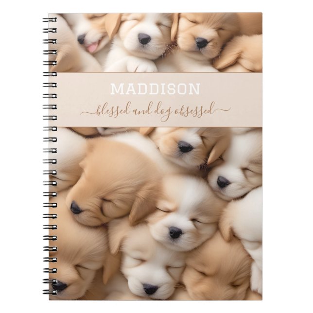 Cahier de nom pour amateur de chiots mignons (Devant)