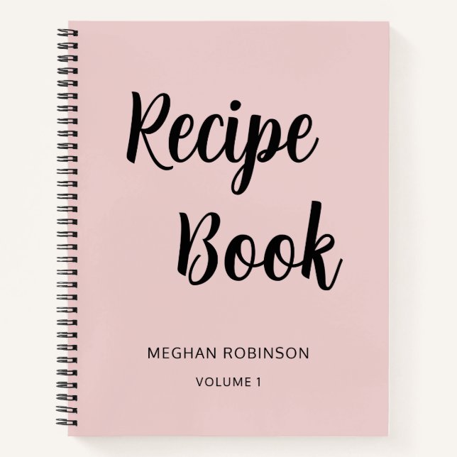 Cahier de recettes Blush rose avec monogramme pour (Devant)