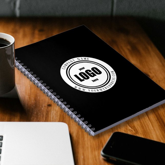 Cahier noir avec logo personnalisé (Créateur téléchargé)