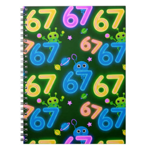 Cahier photo en spirale 67 avec des extraterrestre