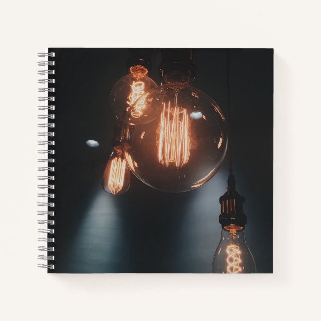 Cahier spiralé 8,5" x 8,5" (Devant)