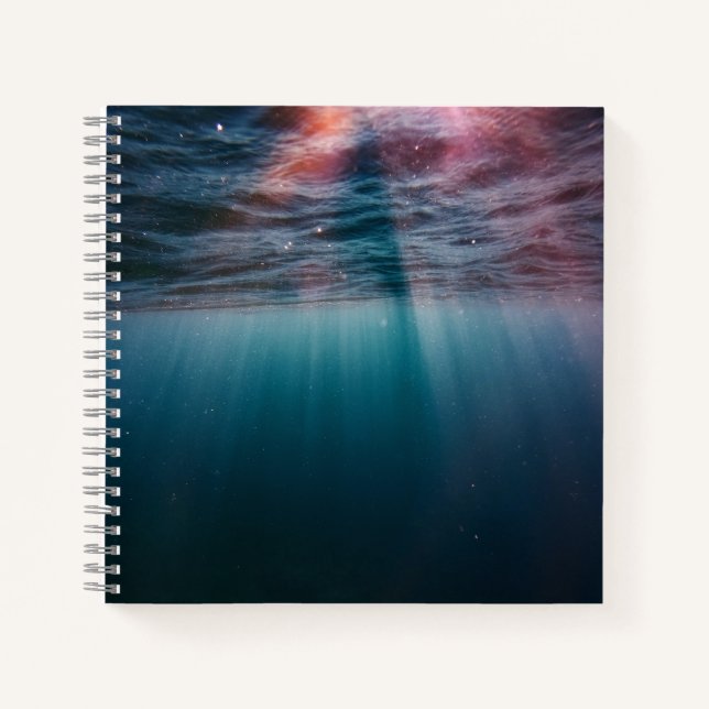 Cahier spiralé 8,5" x 8,5" (Devant)