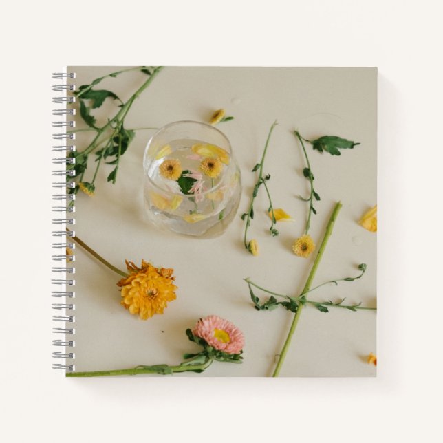Cahier spiralé 8,5" x 8,5" (Devant)