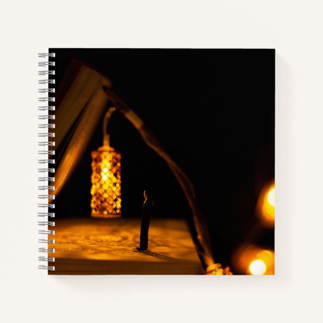 Cahier spiralé 8,5" x 8,5" (Devant)