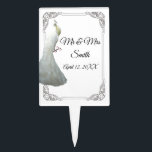 Cake Topper Mariage Peacock blanc<br><div class="desc">Rien ne dit que l'occasion de prendre une photo à une réception de mariage est plus que le couple heureux qui coupe son gâteau. Oui, le couple qui craque joyeusement un morceau de gâteau chargé de givrage dans la bouche de l’autre donne des possibilités de photo, mais le gâteau ne...</div>
