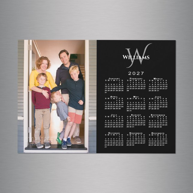 Calendrier 2027 Photo Monogramme Nom Aimant Noir (Photo 2027 Calendar Monogram Name Black Magnet in situ)