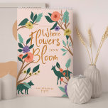 Calendrier Là où les fleurs fleurissent les animaux botanique<br><div class="desc">Le calendrier est appelé "là où fleurissent les fleurs", avec douze de nos pièces d'illustration originales avec l'illustration de chaque mois représentant un animal de nature différente. Les animaux sont subtilement capturés dans les fleurs en fleurs et en fleurs, car ils sont un avec la nature. Notre thème calendrier où...</div>