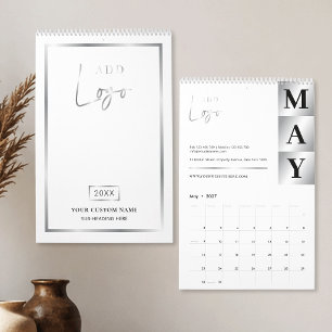 Calendrier Logo d'entreprise blanc et argent personnalisé 202