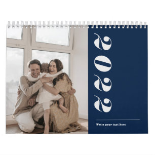 Calendrier moderne propre simple style typographie famille