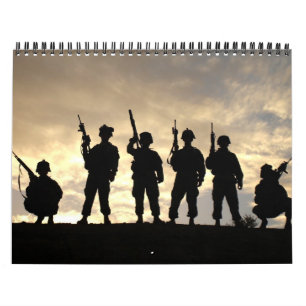 Calendrier Mural 2011 silhouettes militaires