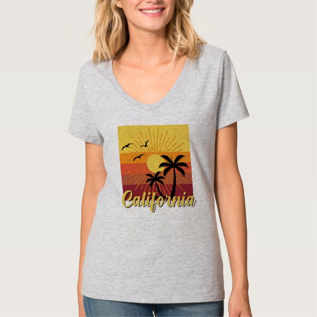 California Design - T-Shirt à col V pour femmes (Devant)