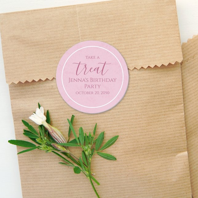 Calligraphie d'anniversaire rose simple Étiquette  (Créateur téléchargé)