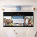 Calligraphie de famille Script 3 Photos Noir<br><div class="desc">Un design simple pour présenter vos photos de famille sur ce tapis de bureau. Le design offre trois photos accentuées avec un script d'écriture manuscrite qui dit : Notre Famille. Personnalisé avec votre nom de famille et leur année. La couleur arrière - plan peut être modifiée.</div>