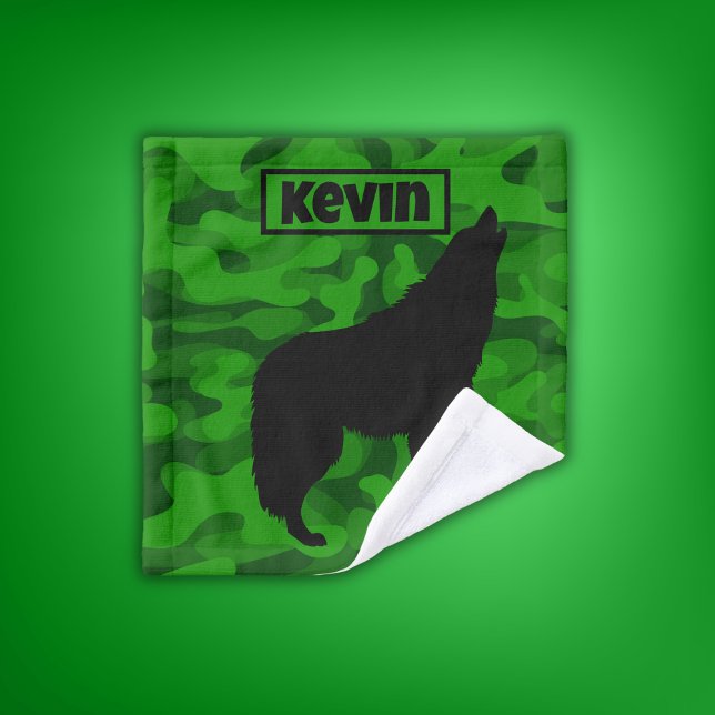 Camo vert moderne noir Wolf Silhouette Monogramme  (Créateur téléchargé)