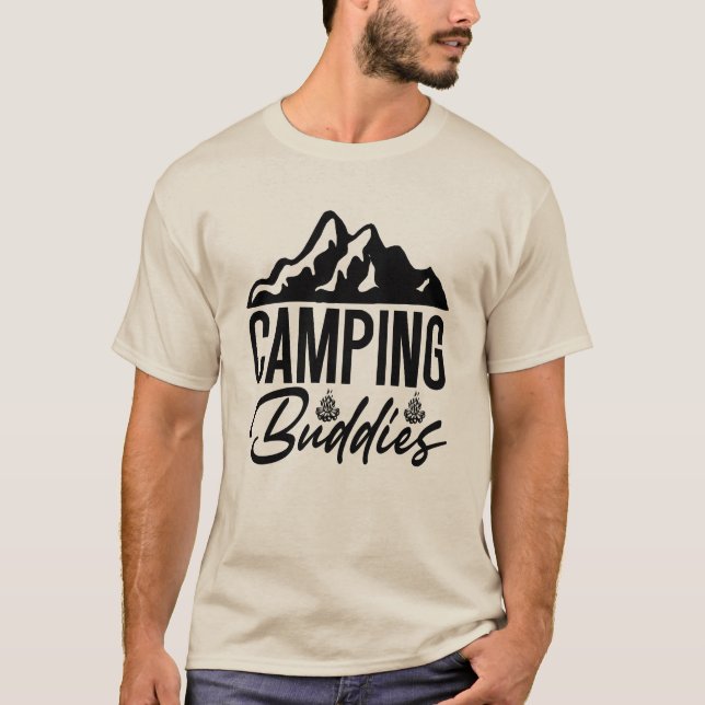 Camping Buddies – Aventure Ensemble T-Shirt (Devant)