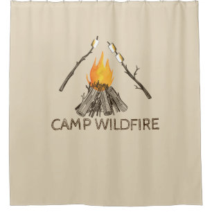 Campire avec griller le rideau en douche de