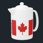 Canada-Drapeau-classique<br><div class="desc">Ces caractéristiques de conception simples mais jolies le drapeau iconique de feuille d'érable,  avec le mot "Canada" entre les deux drapeaux qui entourent le milieu du pot. Vous pouvez customiser ou supprimer le mot "Canada" si vous souhaitez.</div>