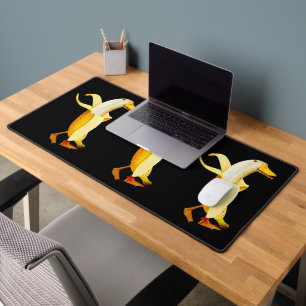 Canard Banane. Animaux de fruits anthropomorphes d