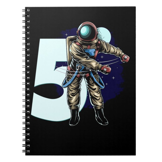 Carnet 01.5e Anniversaire Garçon astronaute flottant cinq (Devant)