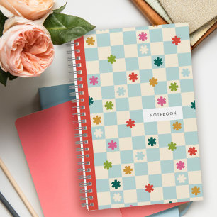 Carnet à motif damier bleu étoiles fleurs