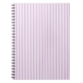 Carnet à rayures violettes et blanches