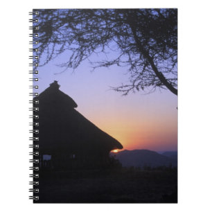 Carnet Afrique, Éthiopie, région du fleuve Omo, Coucher d