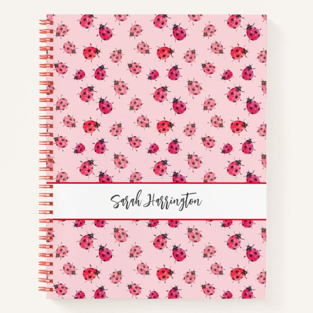 Carnet Aquarelle rose Motif Ladybug illustré à la main (Devant)