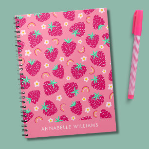 Carnet arc-en-ciel et pâquerette d'été à la fraise