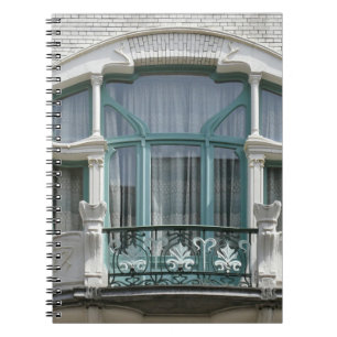 Carnet Art Nouveau élégant : Fenêtre de balcon stylée