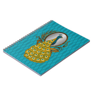 Carnet avec le paon admirant sa réflexion