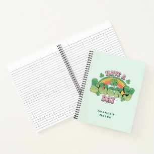 Carnet Ayez une Typographie rétro de jour chanceux