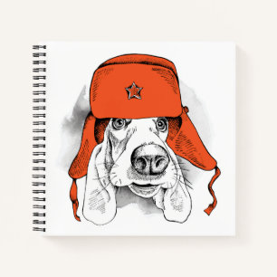 Carnet Basset Hound Casquette rouge Ushanka