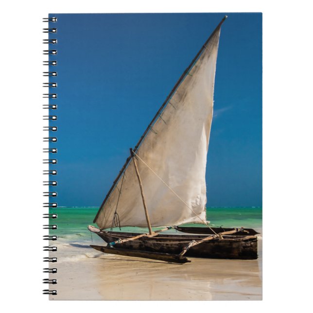 Carnet Bateau de pêche traditionnel sur la plage (Devant)