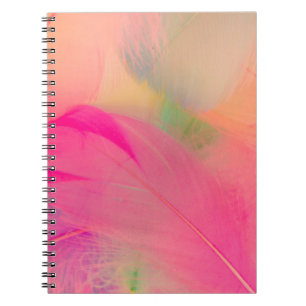 Carnet Belles plumes abstraites violettes et bleues sur l
