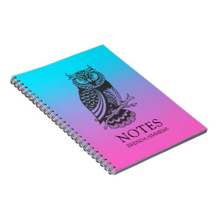 Carnet Black Owl sur et violet ombre arrière - plan Carne