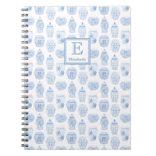 Carnet Bleu Classique Monogramme Et Jar De Gingembre Blan