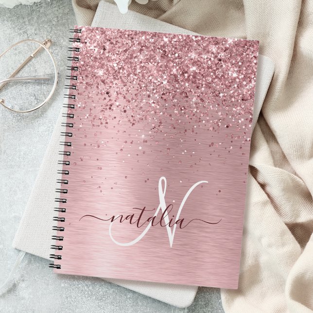 Carnet Blush Pink Brushed Metal Glitter Monogram Name (Créateur téléchargé)