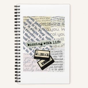 Carnet Bourdonnant de Vie Cassette Vintage Collage