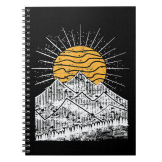 Carnet Caméra de randonnée en montagne colline aventure f