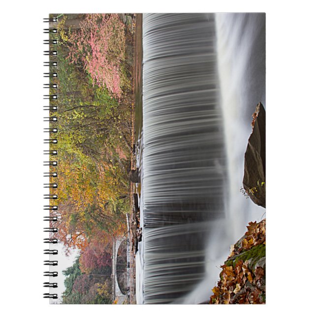 Carnet Cascade automnale à Vanderbuilding (Devant)