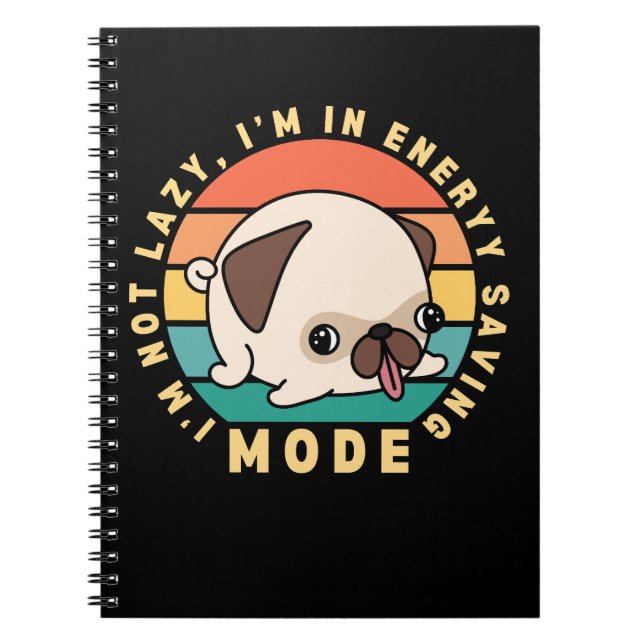 Carnet Ce design amusant présente un chien pug mignon sur (Devant)