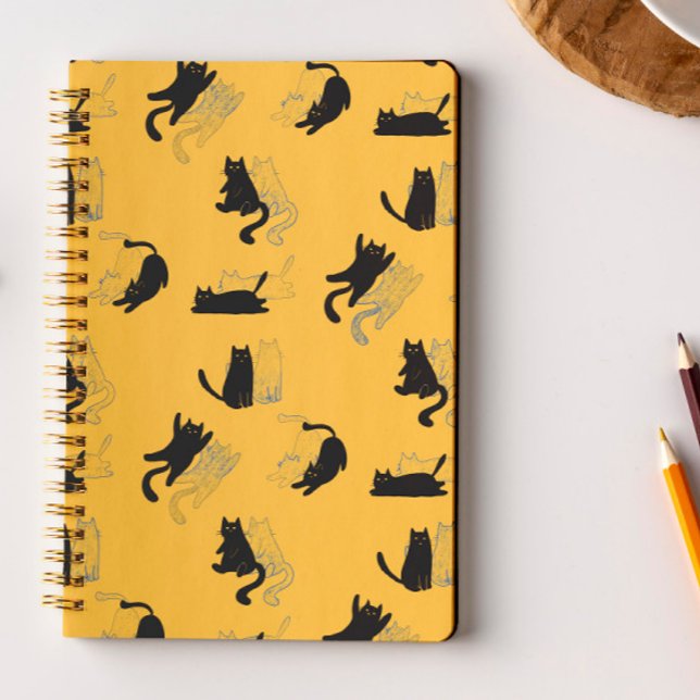 Carnet Chats noirs sur fond de moutarde avec contours ble (Créateur téléchargé)