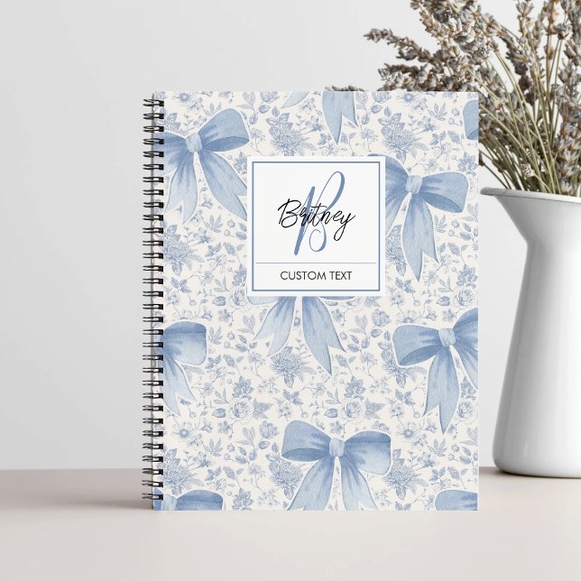 Carnet Chic Bleu Floral Avec Rubans Écriture Nom Monogram (Créateur téléchargé)