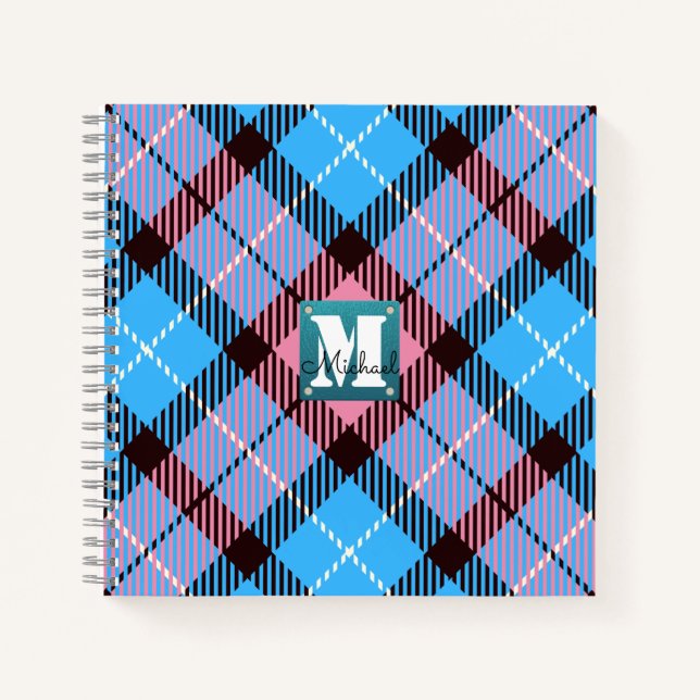 Carnet Chic Pink Blue Plaid Tartan Nom du monogramme en c (Devant)
