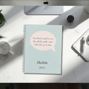 Carnet Citation inspirant de couleur vert sauge et rose b