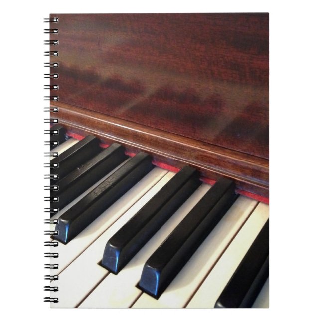 Carnet comportant le piano (Devant)