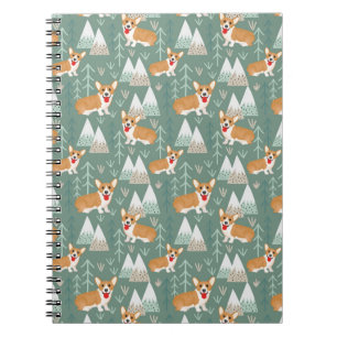 Carnet Corgis dans le Motif forestier des montagnes