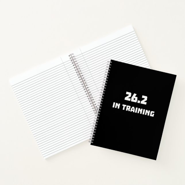 Carnet Coureur De Marathon 26.2 En Formation En Course (Intérieur)