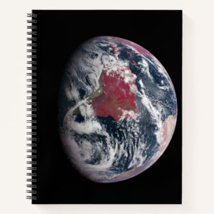 Carnet Croissance plante Sur La Planète Terre.