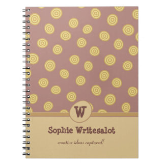 Carnet de monogramme Whimsical Tan et Taupe person